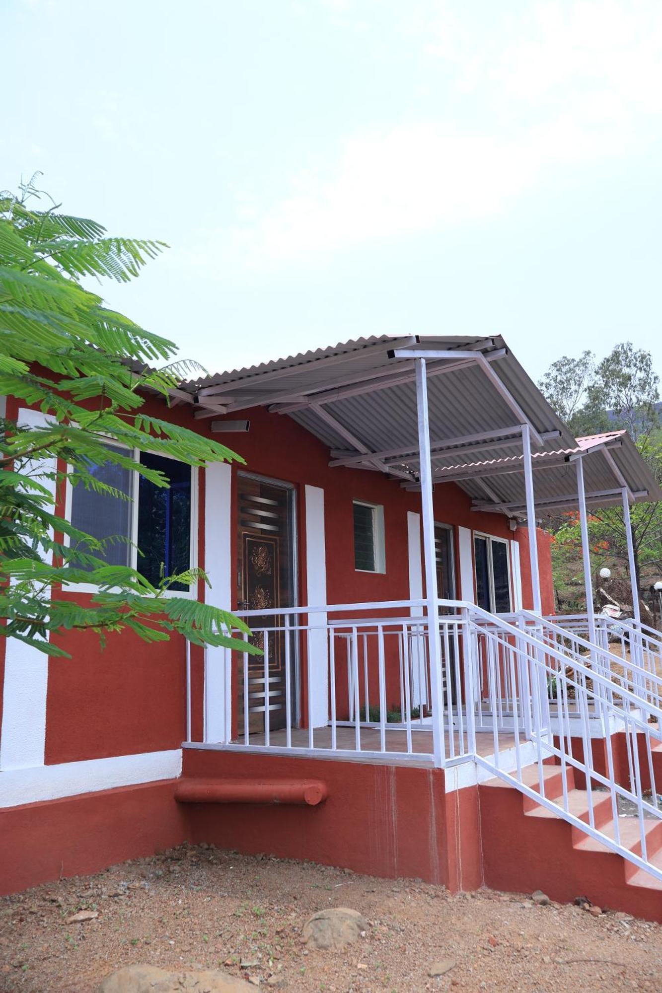 Hotel Mauli Agro Farm Dam View Resort Satara Eksteriør bilde